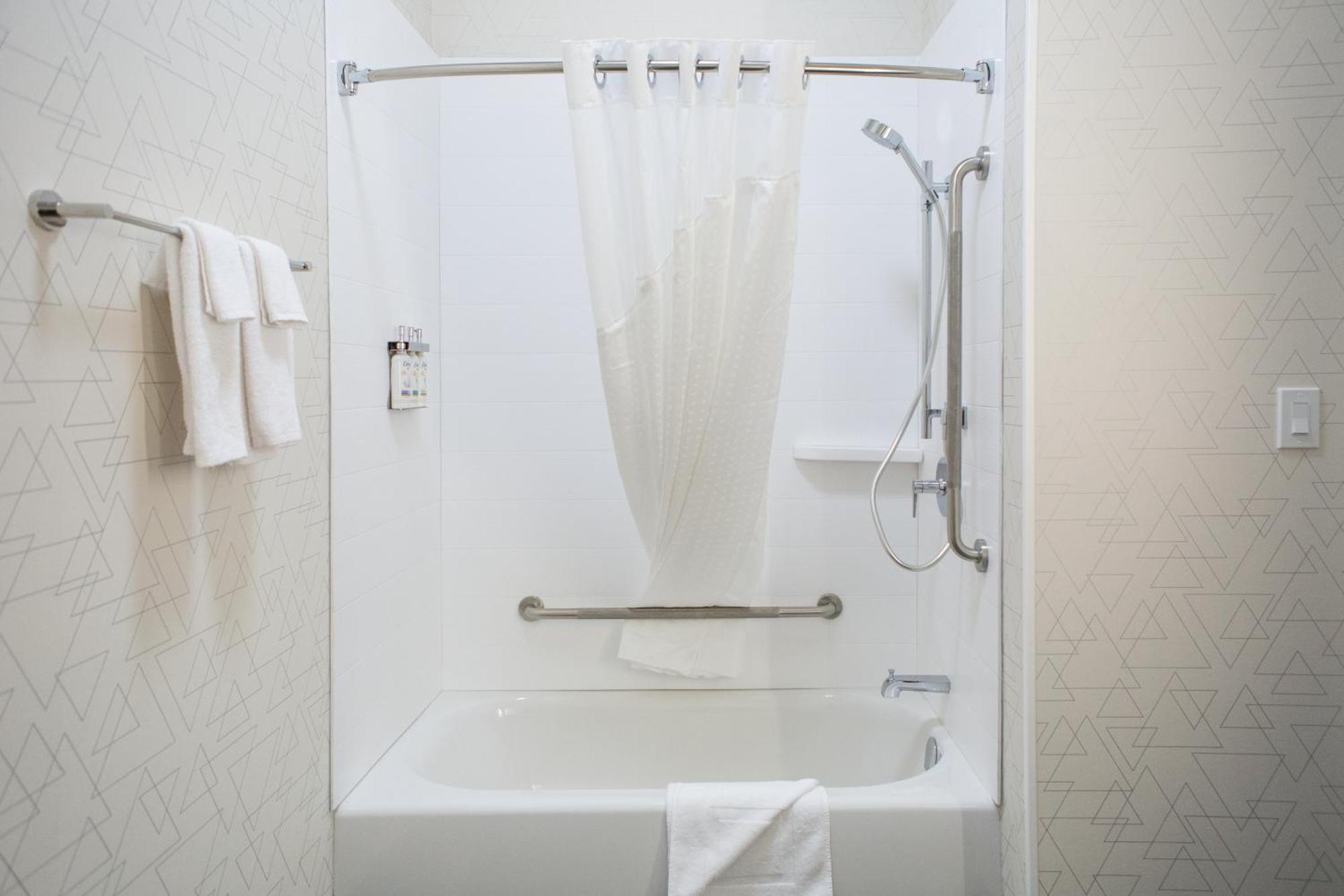 Holiday Inn Express & Suites Prince Albert - South By Ihg Esterno foto